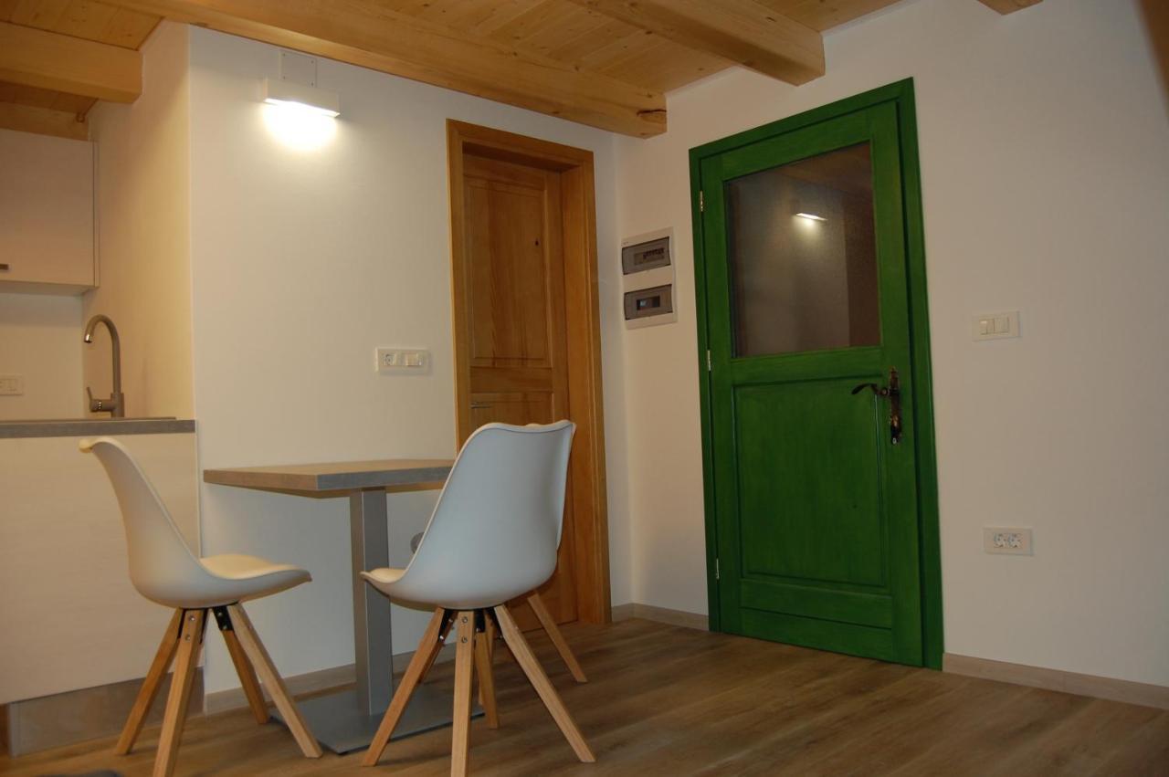 Apartma Hiska Dobravlje Exterior photo